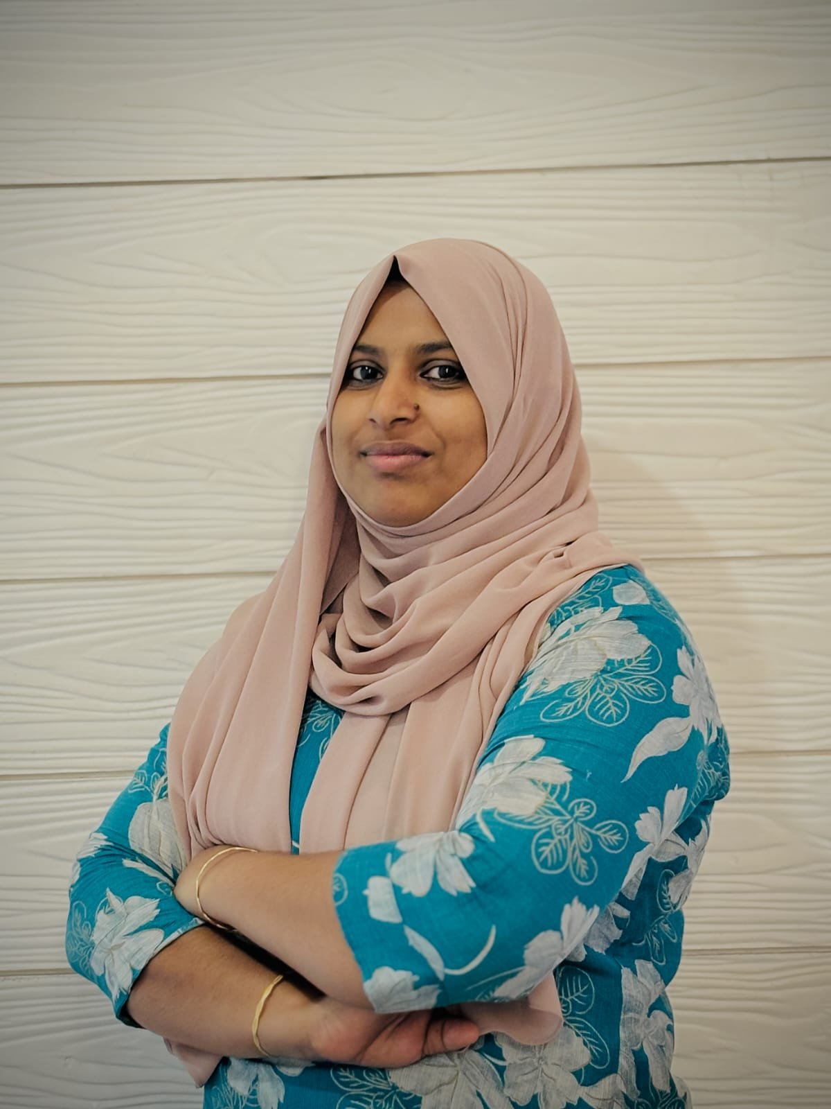 Hasna - Strategic Digital Marketer and Growth Specialist